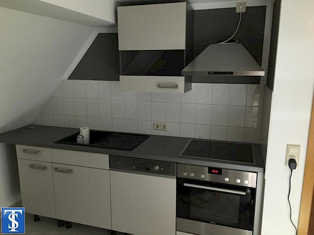 gemütliche 2-Zimmer Maisonette Wohnung mit PKW- Stellplatz - Photo 4