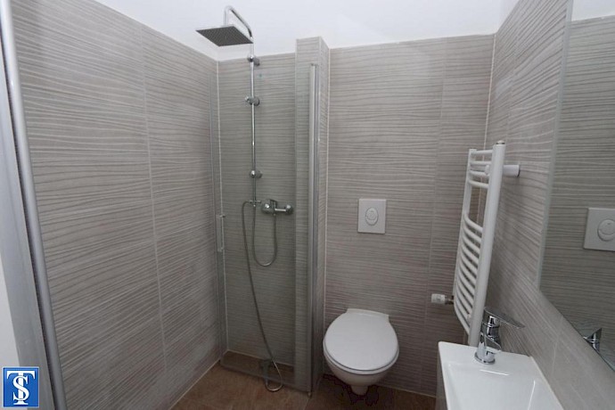 große helle 3 Zimmer Wohnung zentrale Lage mit Balkon - Foto 4