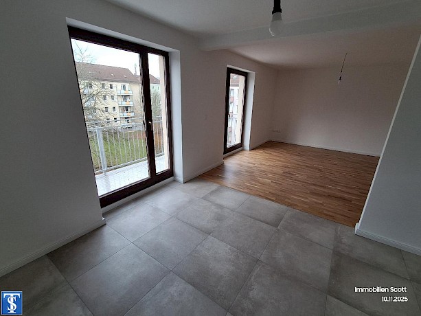Erstbezug nach Sanierung: Modernes Wohnen in Plauen + 78 m² Dachbodenetage - Foto 3