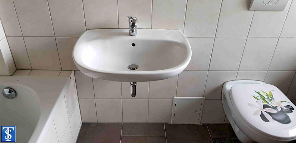 5 Zimmer DG Wohnung am Stadtrand von Treuen ab 01.06.2026 frei!! - Photo 4