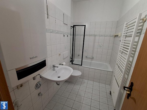 Schnell sein ! 3-Zimmer mit Einbauküche und Balkon Gasetagenheizung Therme - Photo 5