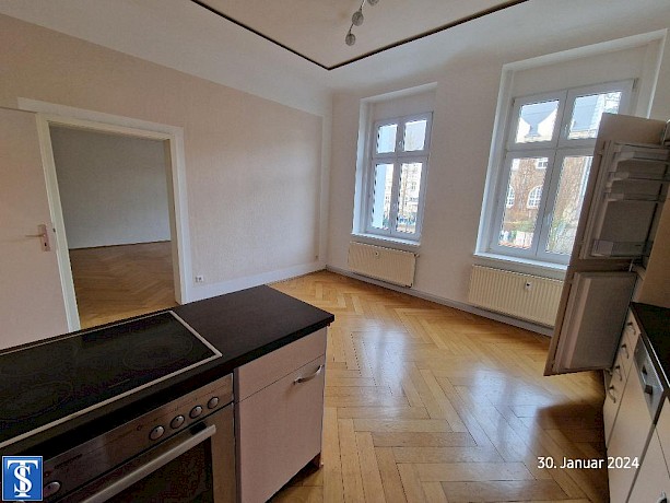Große helle 3 Zimmer Wohnung und modernem Bad - Photo 2