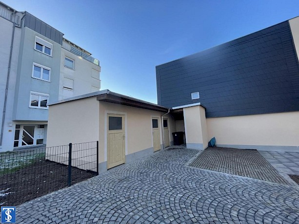 Großzügiges Wohnerlebnis auf zwei Ebenen: Helle 4-Zimmer-Maisonette-Wohnung mit modernem Komfort - Foto 1