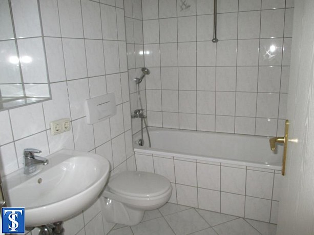 1 Zimmer Wohnung in Haselbrunn ab 01.10.2026 frei !! - Photo 3