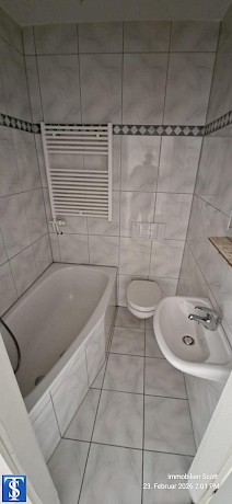 Helle 3-Zimmer-Wohnung mit Balkon im 3. Obergeschoss - Foto 2