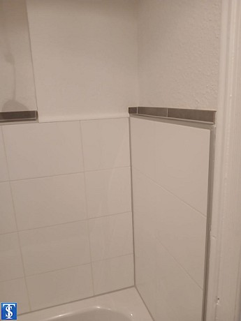 Helle und frisch renovierte 3-Zimmer-Wohnung mit Balkon in Plauen-Preißelpöhl frei zum 01.11.2026 - Photo 2